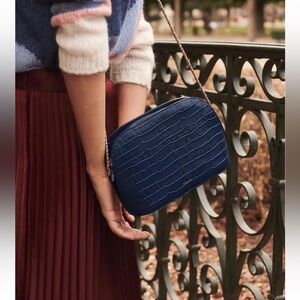 Sezane Victor Navy Crocodile Embossed Leather Gold Tone Chain Romantic Bag